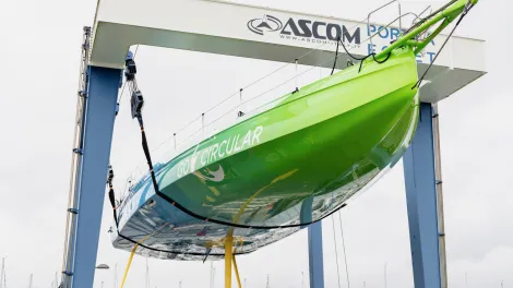 GO CIRCULAR_boat relaunch_lift